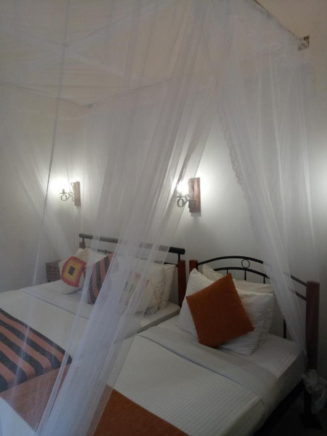 White House Ella Hotel Luaran gambar