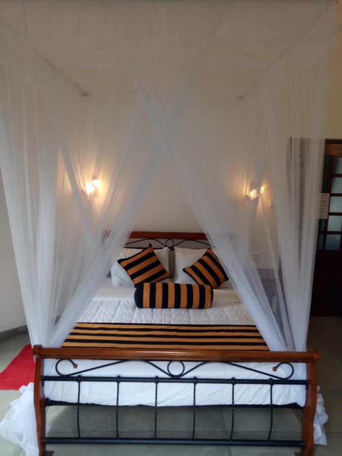 White House Ella Hotel Luaran gambar